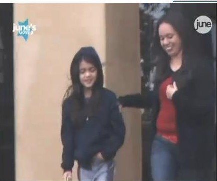 /dateien/np62480,1295467663,-Blanket-prince-michael-jackson-18544730-435-364