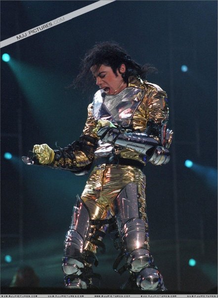 /dateien/np62551,1275765977,mjjgoldpants2847629
