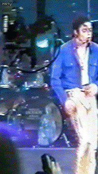 /dateien/np62551,1275769683,MICHAEL-HOT-michael-jackson-12182304-198-350
