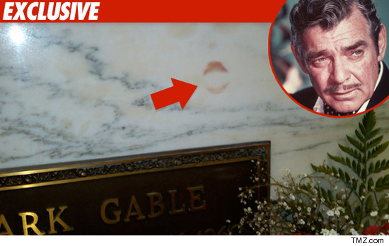 /dateien/np62551,1275812821,0604-gable-tomb-ex-2-credit