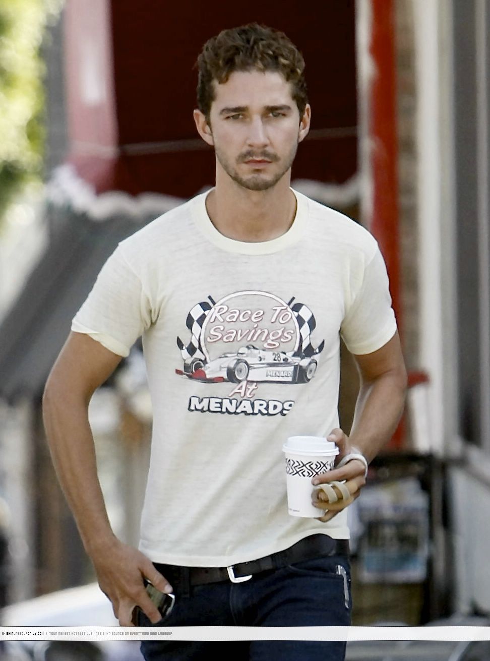 /dateien/np66944,1287576098,shia labeouf 1245702984