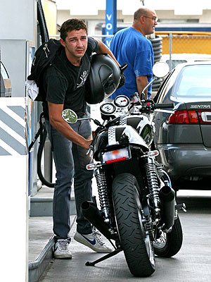 /dateien/np66944,1287600930,shia labeouf2