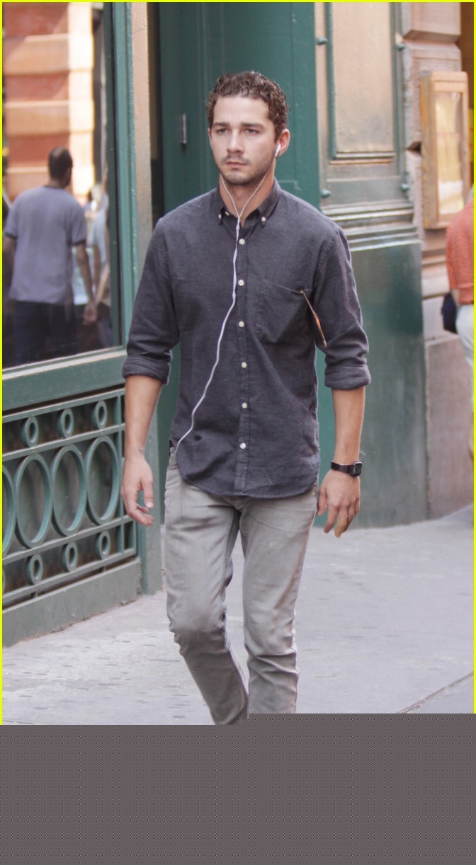 /dateien/np66944,1288874749,shia-labeouf-scruffy-sexy-01
