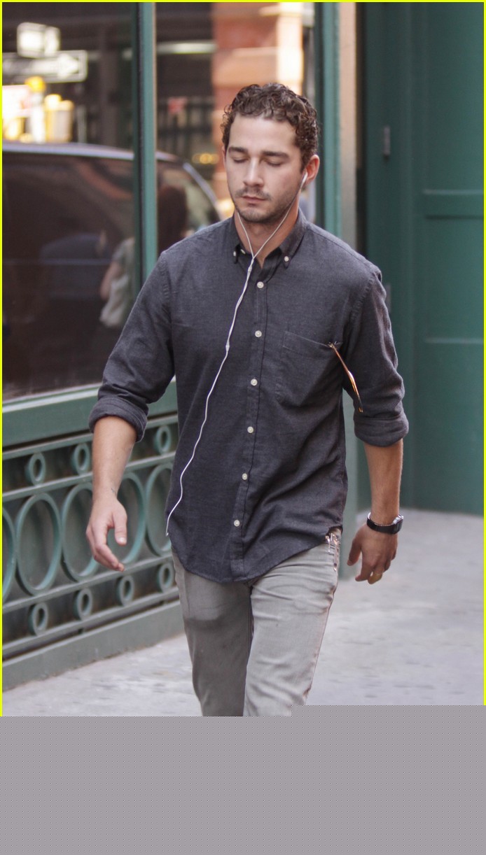 /dateien/np66944,1288874749,shia-labeouf-scruffy-sexy-03