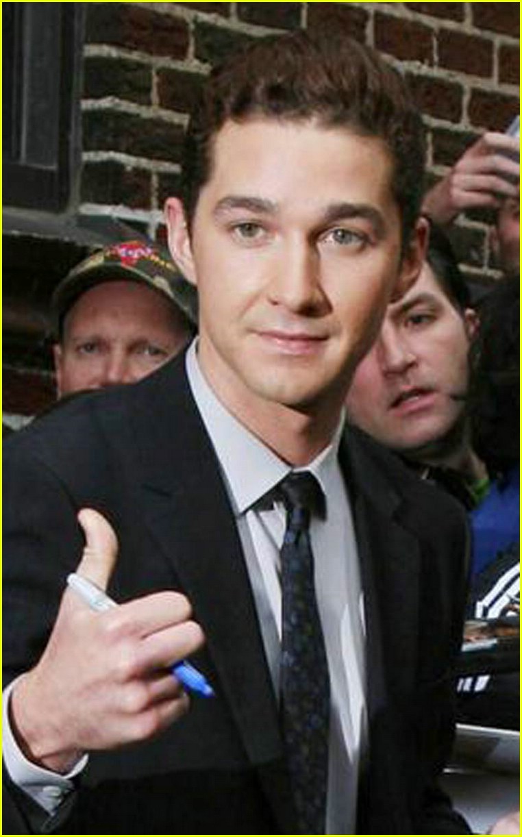 /dateien/np66944,1289593029,shia-labeouf-letterman-late-show-07