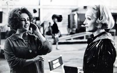 /dateien/np67090,1289673143,Marlene-Dietrich-40 670001c