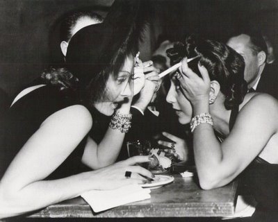 /dateien/np67090,1289673824,2147-MarleneDietrich26AnnWarnerTrocadero1939