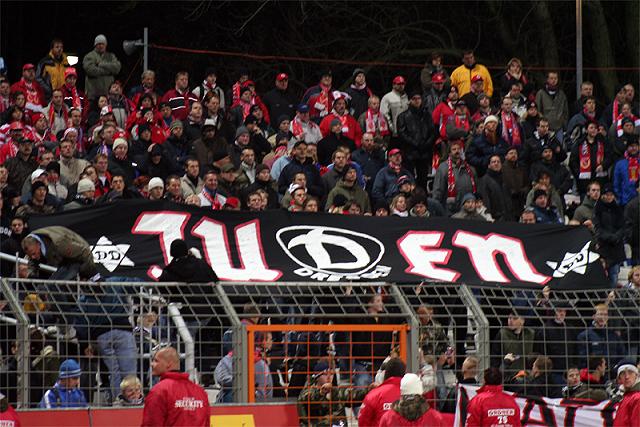 /dateien/pr32832,1266083047,nazi dynamo dresden juden transpi