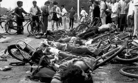 /dateien/pr68919,1295835413,Bodies-of-dead-civilians--001