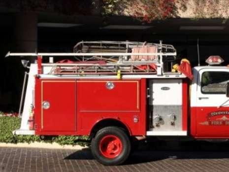 /dateien/ug55144,1255869577,feuerwehr-auto-michael-jackson-12688098-mbqf,templateId=renderScaled,property=Bild,height=349