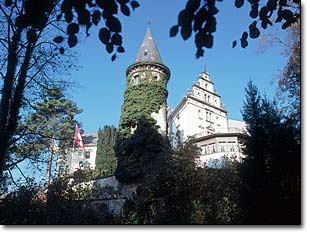 /dateien/uh28902,1171332073,schloss 1