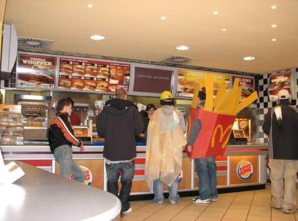 /dateien/uh28902,1175290492,mcdoof