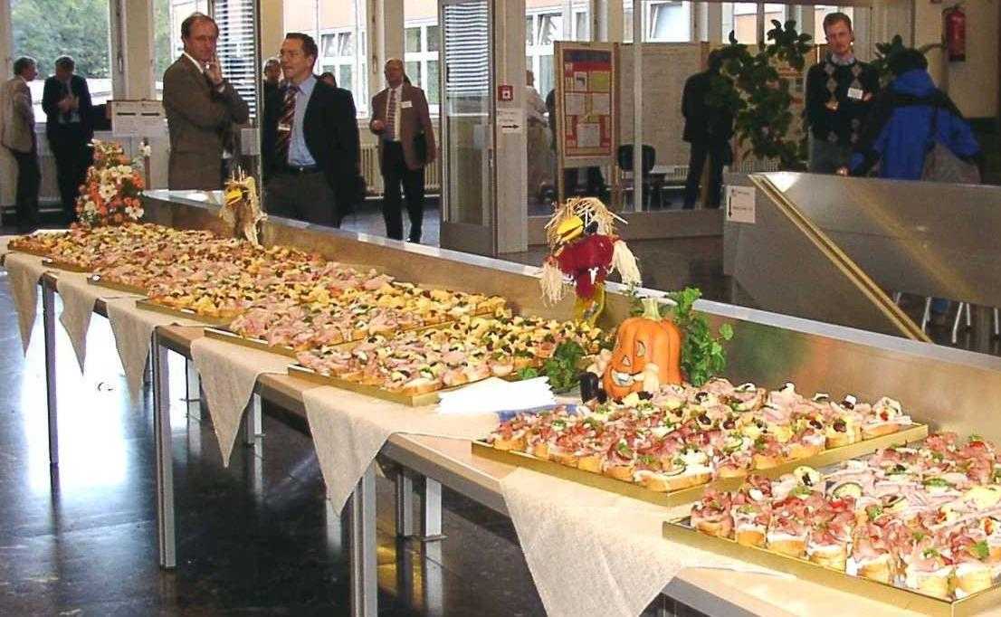 /dateien/uh42220,1201585141,Buffet