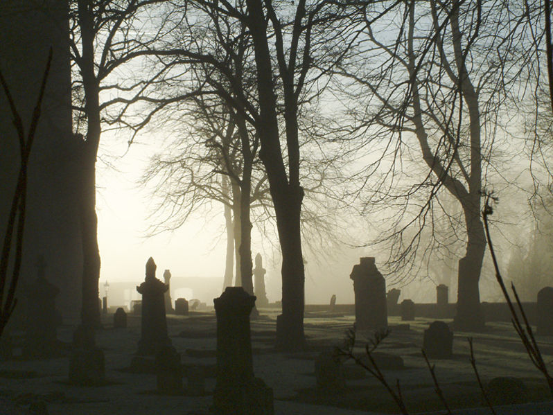 /dateien/uh48410,1231880068,Graveyard-1