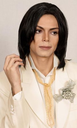 /dateien/uh55144,1256659000,uh55144,1253136071,michaeljacksonlookalike