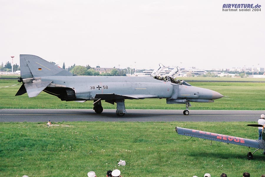 /dateien/uh60626,1266628277,ILA 04 Luftwaffe Phantom