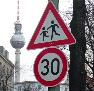 /dateien/uh67683,1290022335,tempo 30 310