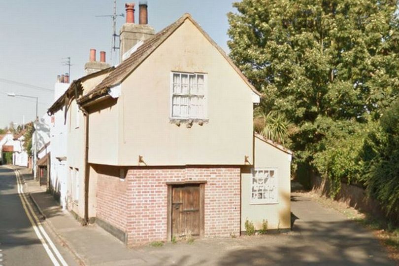 haunted-the-cage-essex