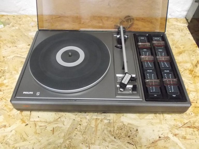 originalslika PHILIPS-TYPE-22-AF-461-gra