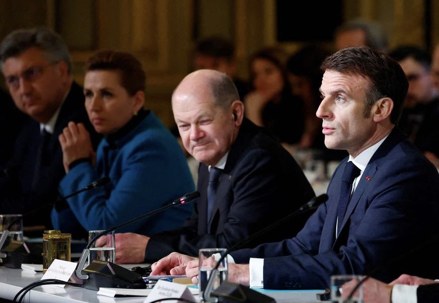 Macron Untersttzer Treffen - Copy