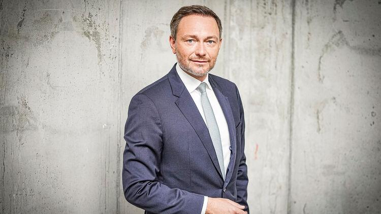 Christian-Lindner-bigMobileWide-93d95adf