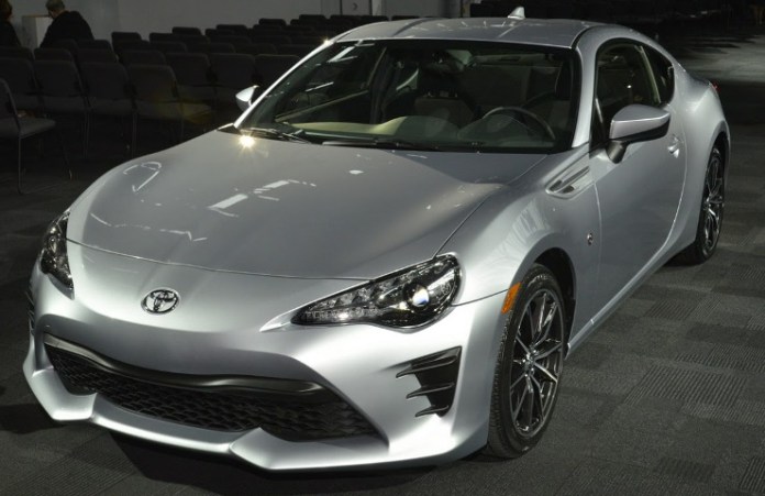 Toyota-GT86-2017-full-general-informatio