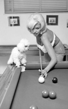 jayne mansfield pool - Copy