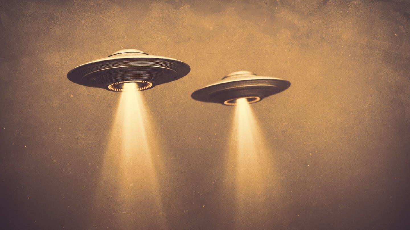 1644931493025zwei-ufos-100 v-16x92dL -6c