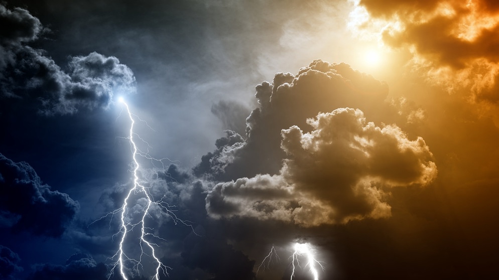 gewitter-blitz-meteorologie-wetter-100  