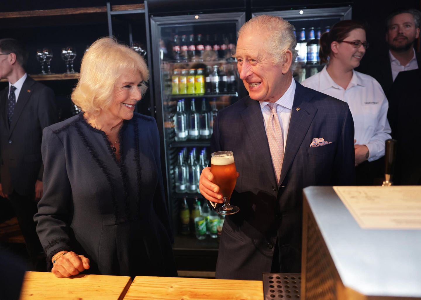 koenig-charles-koenigin-camilla-bier-zap