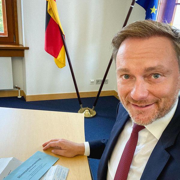 christian-lindner-guckt-suess