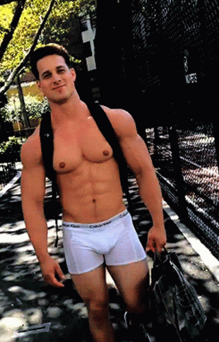 hot-guy-abs