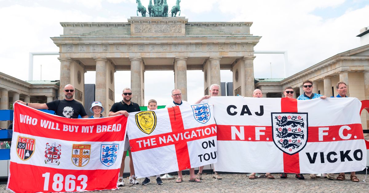 3 lions in berlin - Copy