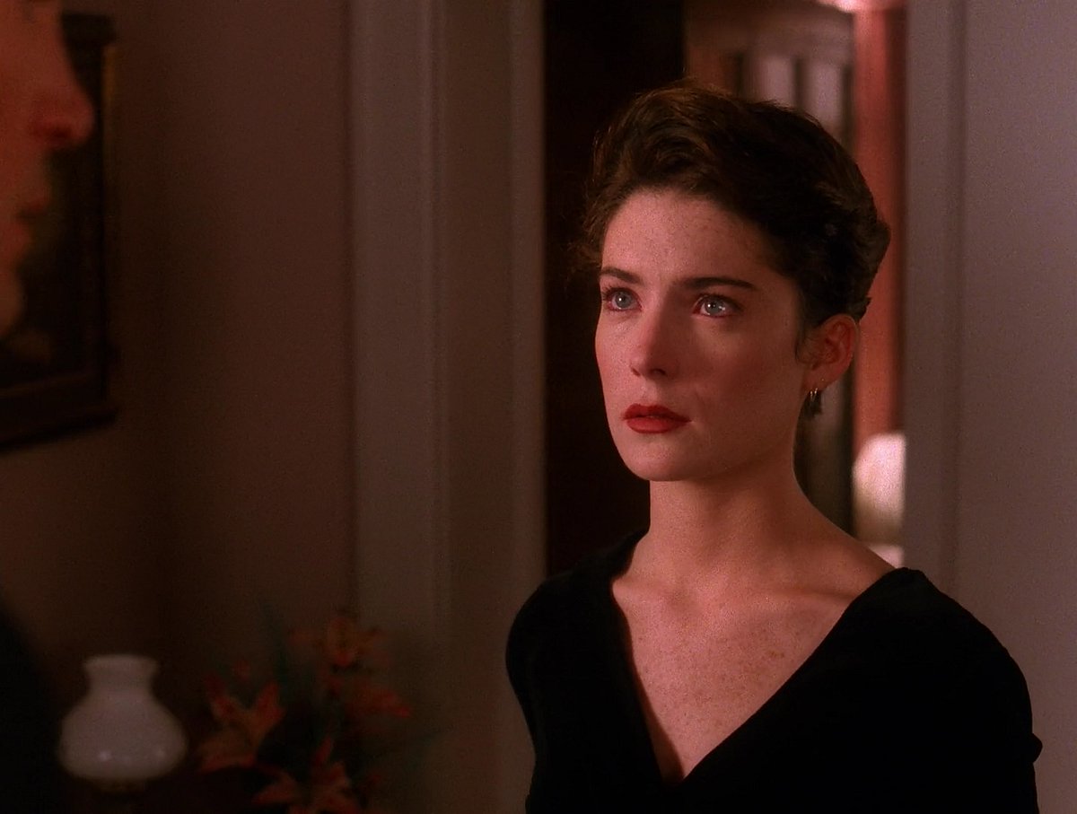 twin peaks lara flynn boyle - Copy