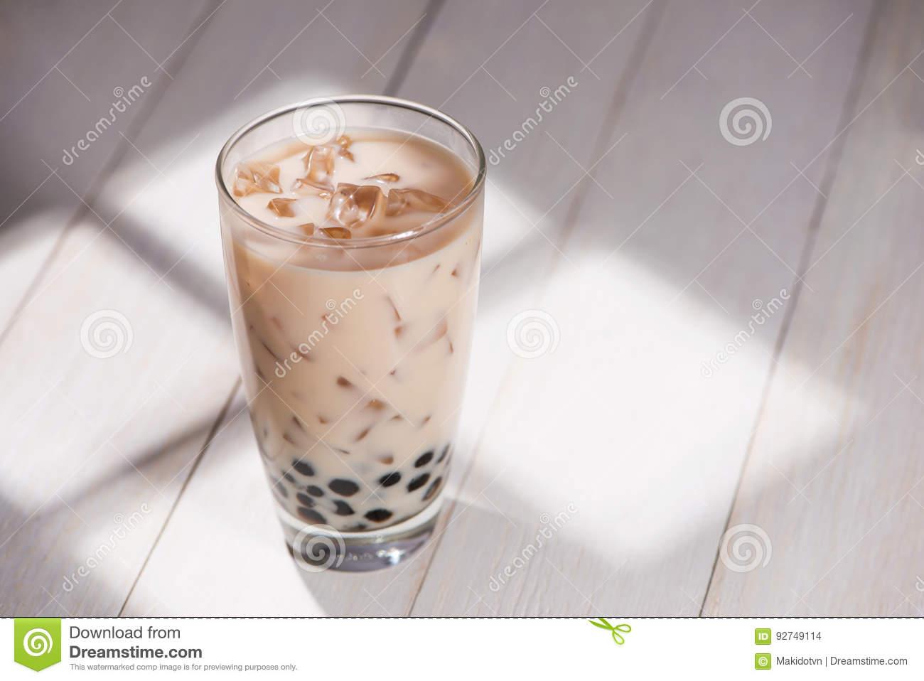 tee-boba-der-blase-selbst-gemachter-milc