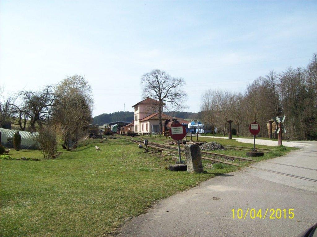 nochmal-bahnhof-enzelhausen-150410212729