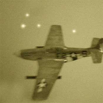 foo-fighter-1