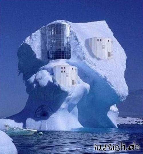 1477-haus-im-eis