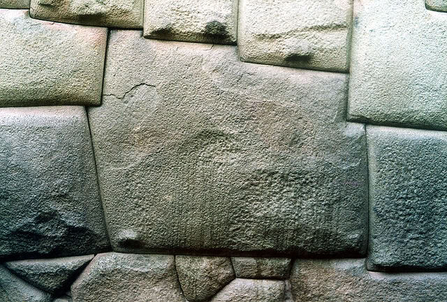 t12ecce stonework