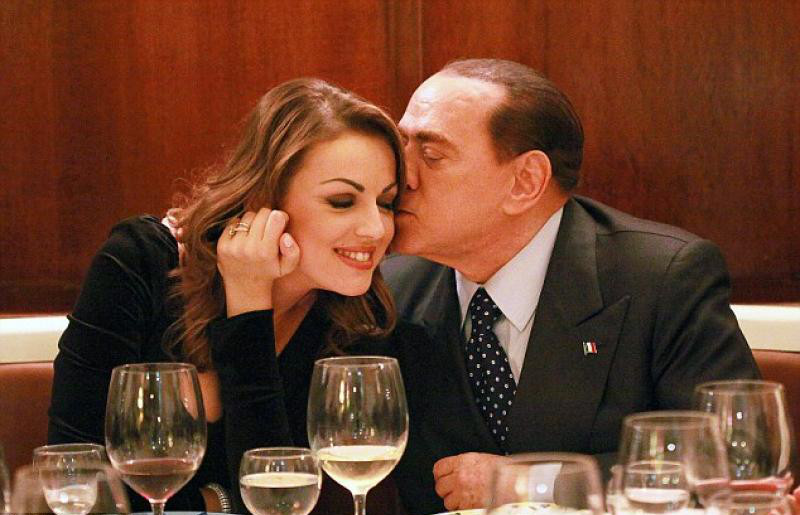 silvio-berlusconi-francesca-pascale