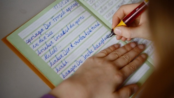 gehoert-dieses-bild-in-schulen-bald-der-