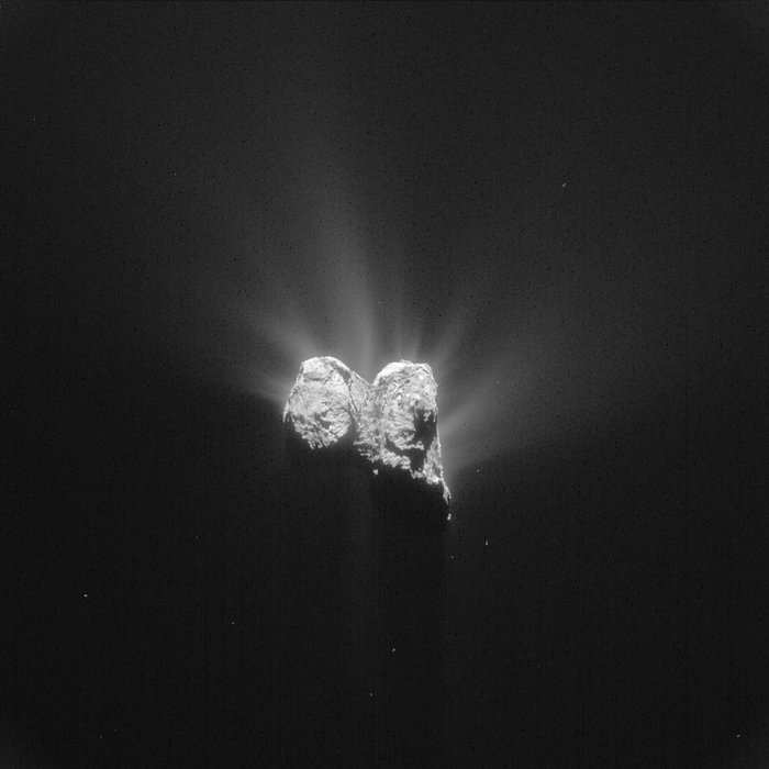Comet on 1 June 2015 NavCam node full im