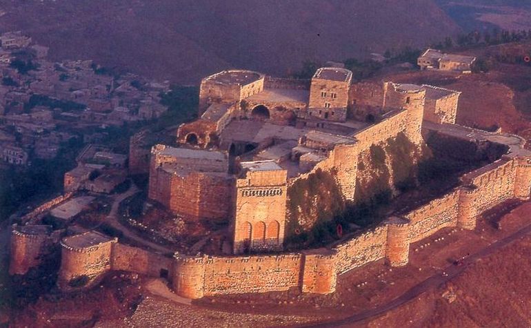 Krak-des-Chevalier-castle-overhead-view