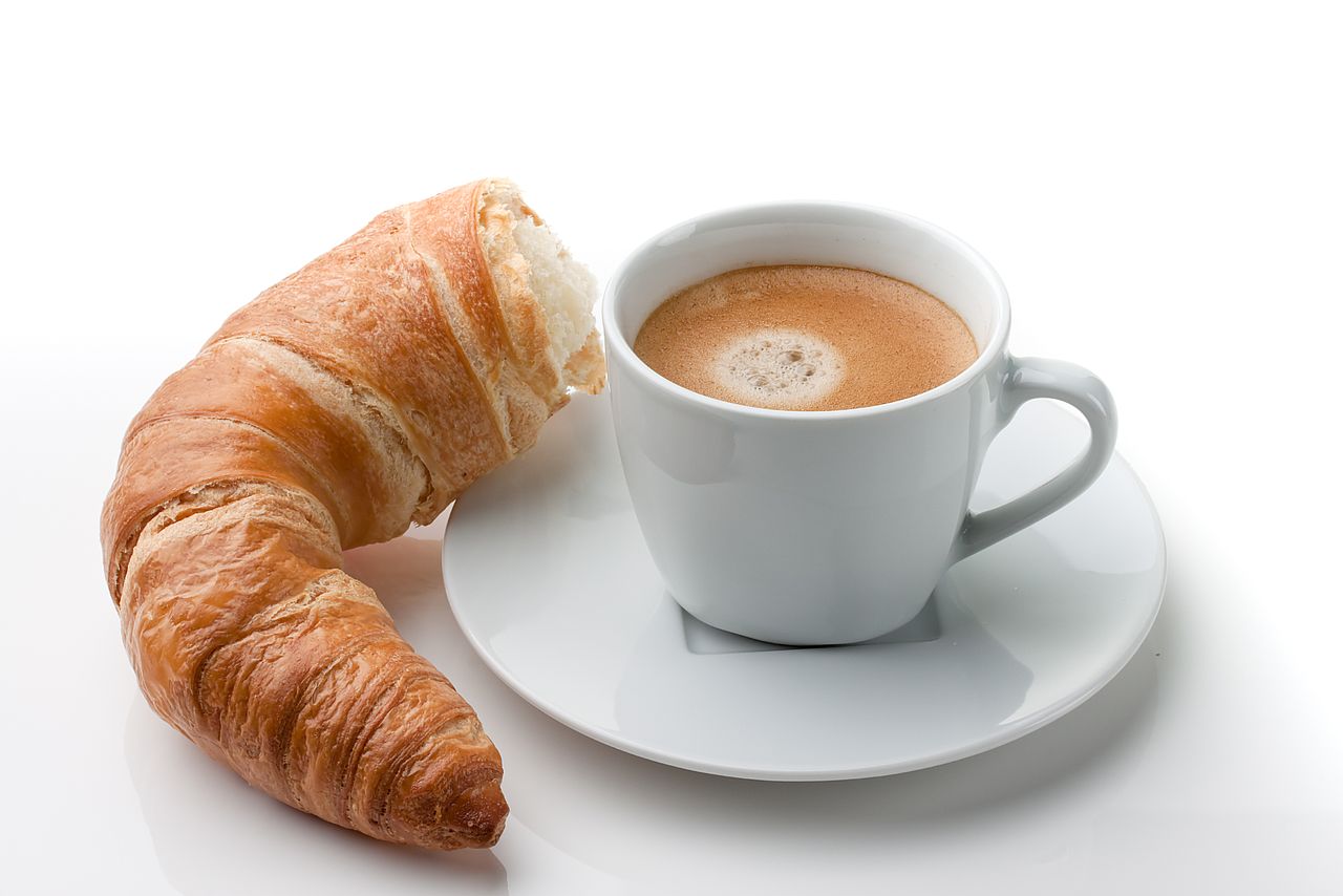 fruehstueck-am-morgen-1280px-854px