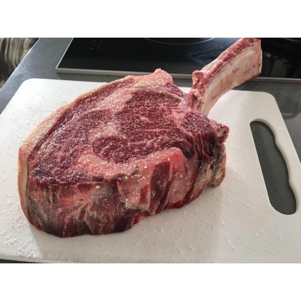dry-aged20tomahawk20steak-600x600
