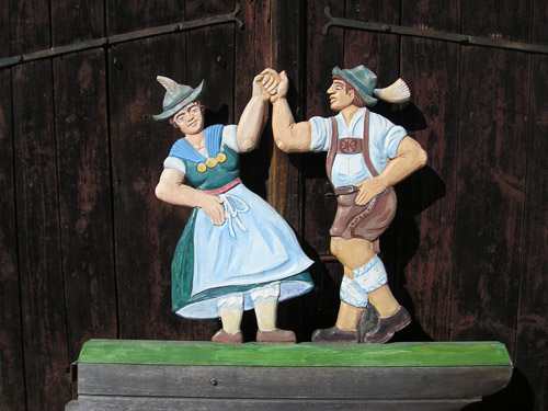 maibaum figuren trachtentanz