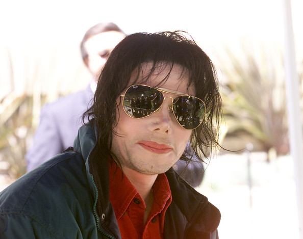 MichaelJacksonHospitalized Y5kTHPpsYXl