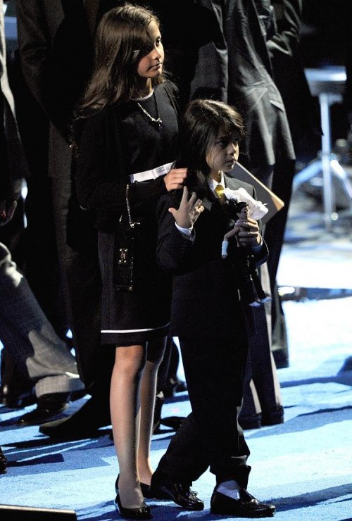 paris-und-blanket-jackson