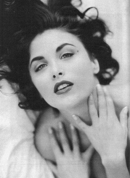 sherilyn-fenn-2