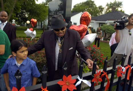 PPB-in-gary-prince-michael-jackson-24866